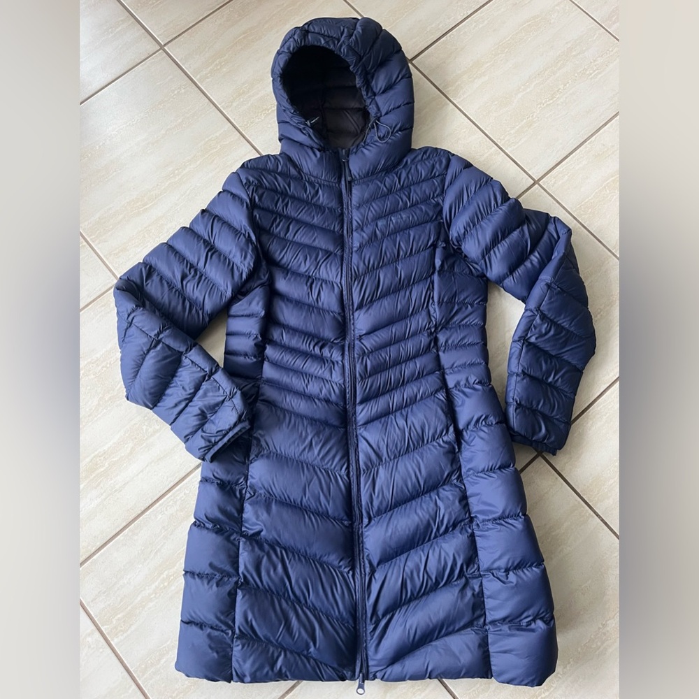 Mountain Warehouse Blue Packable Coat Size 6